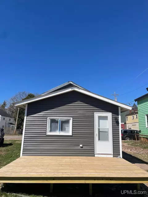 Exterior - 315 S First, Ishpeming, MI 49849 photo 3 of 3