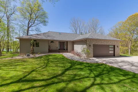 8701 Jessup Rd, Onsted, MI 49265
