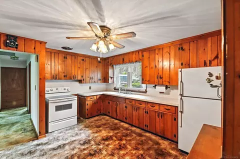 Kitchen - 10654 Exeter, Carleton, MI 48117 photo 1 of 4