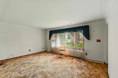 Living - 10654 Exeter, Carleton, MI 48117 photo 2 of 2