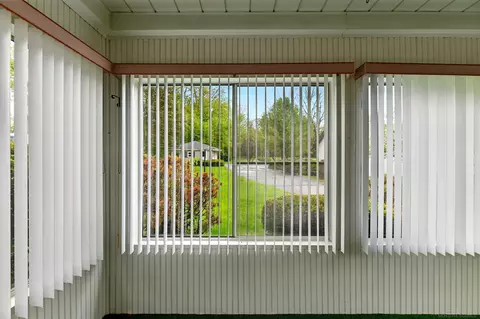 Exterior - 10654 Exeter, Carleton, MI 48117 photo 6 of 10
