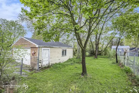 622 Charles, Davison, MI 48423 photo 18