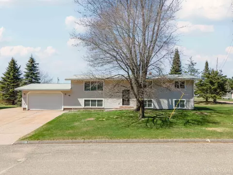 965 Wabash, Ishpeming, MI 49849