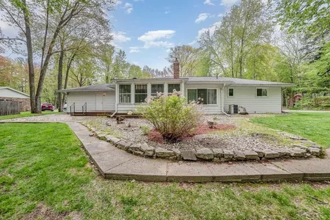 Exterior - 12232 Palatial, Freeland, MI 48623 photo 7 of 8
