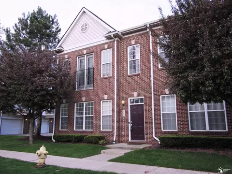 323 Kaye Lani, Monroe, MI 48161