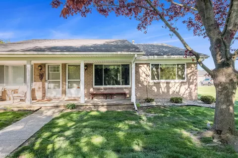 1091 Normandy Ter, Flint, MI 48532