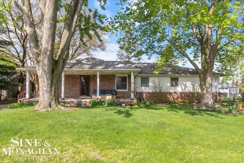 9013 Floral, Livonia, MI 48150
