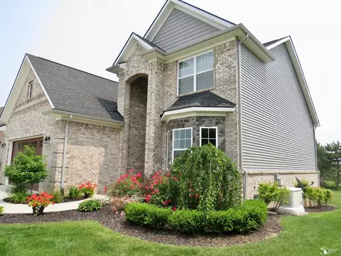465 Corinth, Dundee, MI 48131 photo 4