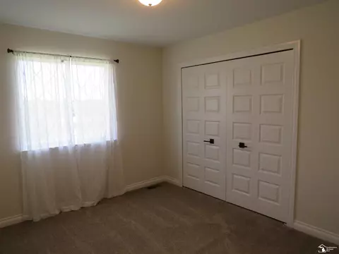 465 Corinth, Dundee, MI 48131 photo 56