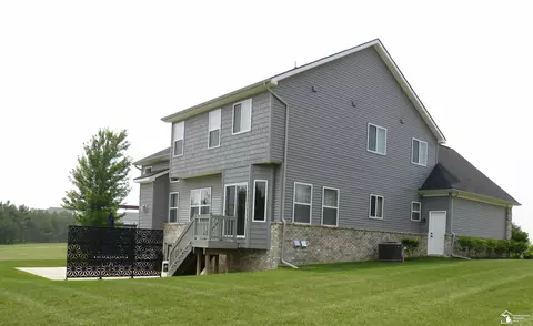 465 Corinth, Dundee, MI 48131 photo 16