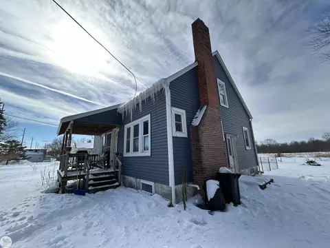 2400 S Sherman, Applegate, MI 48401 photo 2