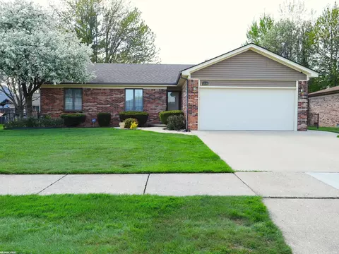 51649 Mitchell, Chesterfield, MI 48047