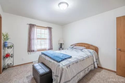 Bedroom - n7062 Maple Tree Lane, Au Train, MI 49806 photo 8 of 9