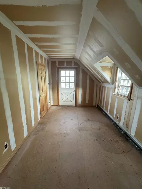 Entry Way - 204 Saint Clair River Dr, Algonac, MI 48001 photo 1 of 3
