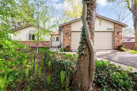 2850 Angelus Pnes, Waterford, MI 48329