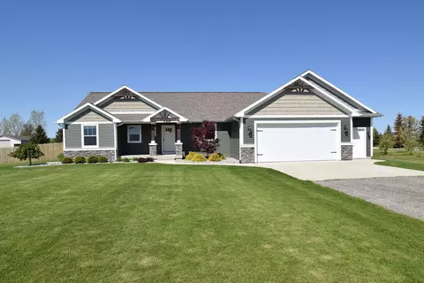 7272 S 7 Mile, Freeland, MI 48623