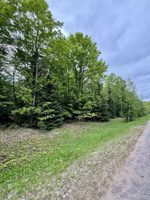 tbd Maple Rdg #LOT 3, Negaunee, MI 49866