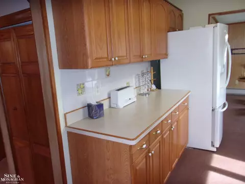 5536 Pointe Tremble, Clay, MI 48001 photo 22