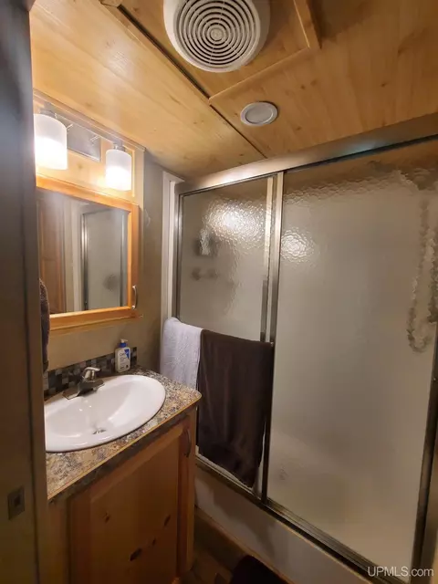 E4381 23rd, Chatham, MI 49816 photo 17