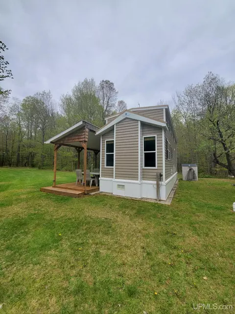 E4381 23rd, Chatham, MI 49816 photo 42