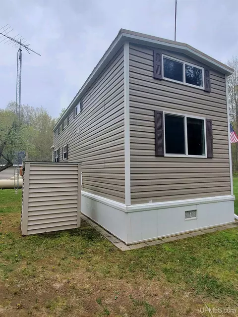 E4381 23rd, Chatham, MI 49816 photo 39