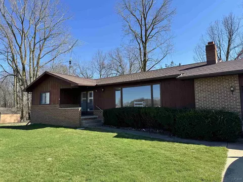 8051 N Us-127, Addison, MI 49220