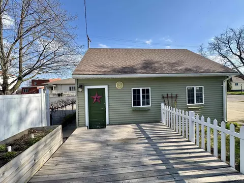 116 S 2nd, Escanaba, MI 49829 photo 19