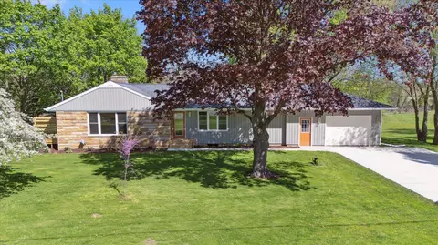 1431 E Oliver, Owosso, MI 48867 photo 46