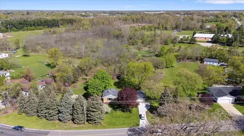 1431 E Oliver, Owosso, MI 48867 photo 49