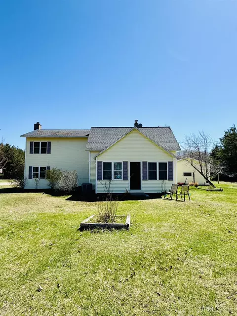 461 Cherry Crk, Marquette, MI 49855