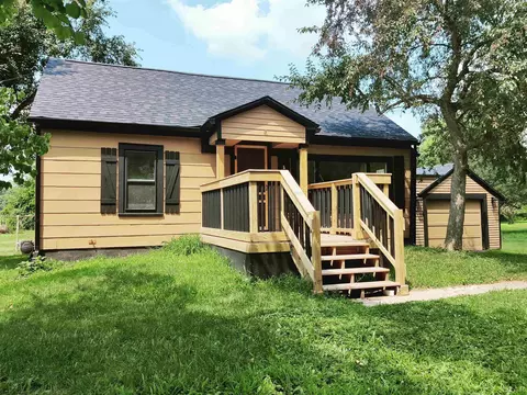 356 S Monroe, Blissfield, MI 49228