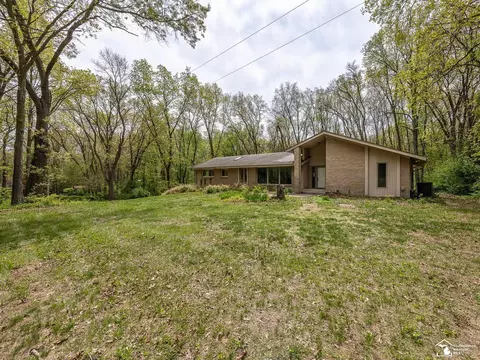 1795 Richards, Clarklake, MI 49234