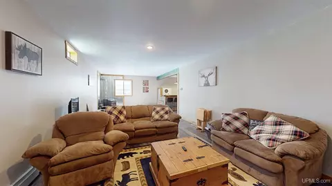 Living - 500 N Westwood, Ishpeming, MI 49849 photo 6 of 6