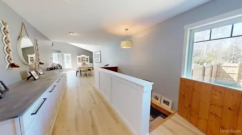 Entry Way - 500 N Westwood, Ishpeming, MI 49849 photo 3 of 7
