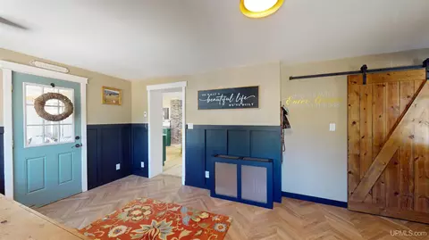 Entry Way - 500 N Westwood, Ishpeming, MI 49849 photo 1 of 7
