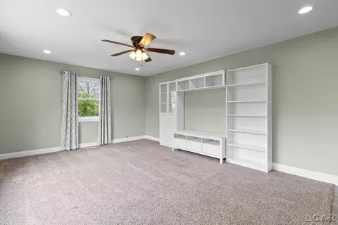 Living - 8080 Burton, Adrian, MI 49221 photo 5 of 7