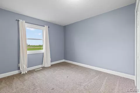 Bedroom - 8080 Burton, Adrian, MI 49221 photo 4 of 5