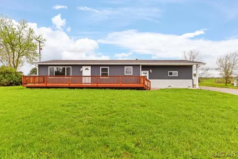 8080 Burton, Adrian, MI 49221