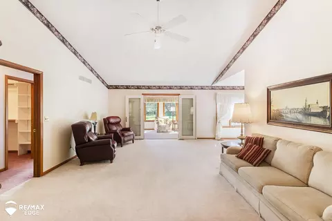 Living - 1141 Shalin, Davison, MI 48423 photo 1 of 5