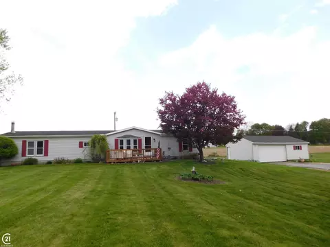 5568 Hollow Cors, Dryden, MI 48428