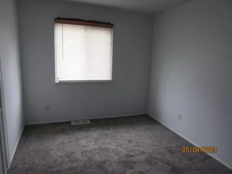 921 Johnson, Flint, MI 48532 photo 12