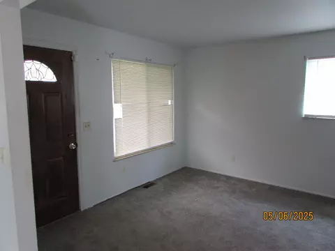 921 Johnson, Flint, MI 48532 photo 8