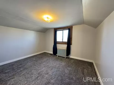 Bedroom - 437 N Main, L'anse, MI 49946 photo 5 of 7