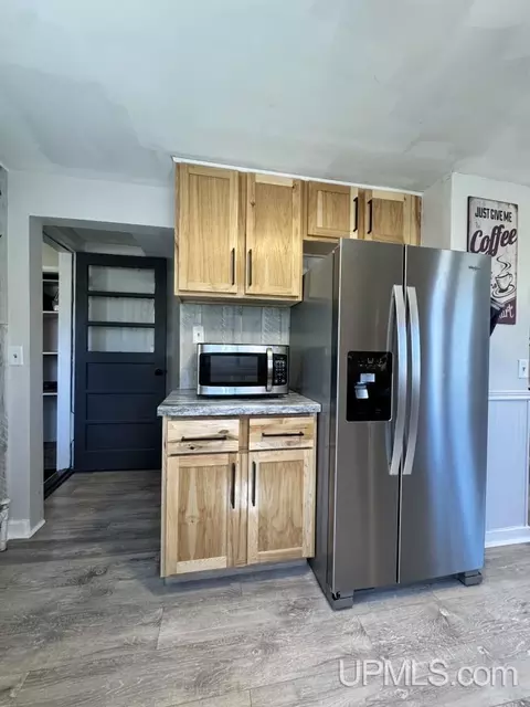 Kitchen - 437 N Main, L'anse, MI 49946 photo 2 of 7