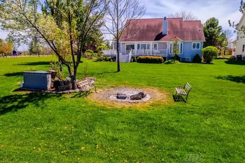 Exterior - 1726 Berkshire, Gladwin, MI 48624 photo 15 of 20