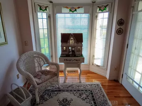 Entry Way - 1726 Berkshire, Gladwin, MI 48624 photo 1 of 3