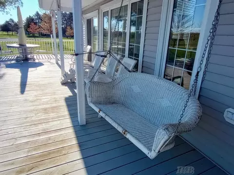 Exterior - 1726 Berkshire, Gladwin, MI 48624 photo 7 of 20