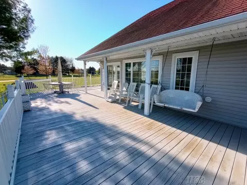 Exterior - 1726 Berkshire, Gladwin, MI 48624 photo 6 of 20