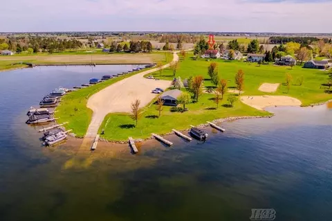 View/Area - 1726 Berkshire, Gladwin, MI 48624 photo 7 of 19
