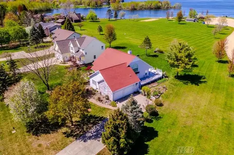 View/Area - 1726 Berkshire, Gladwin, MI 48624 photo 1 of 19